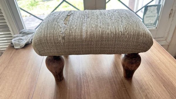 Banqueta baja para decorar el hogar - imagen 4