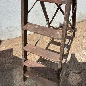 Escalera de Tijera de Madera Antigua - imagen 3