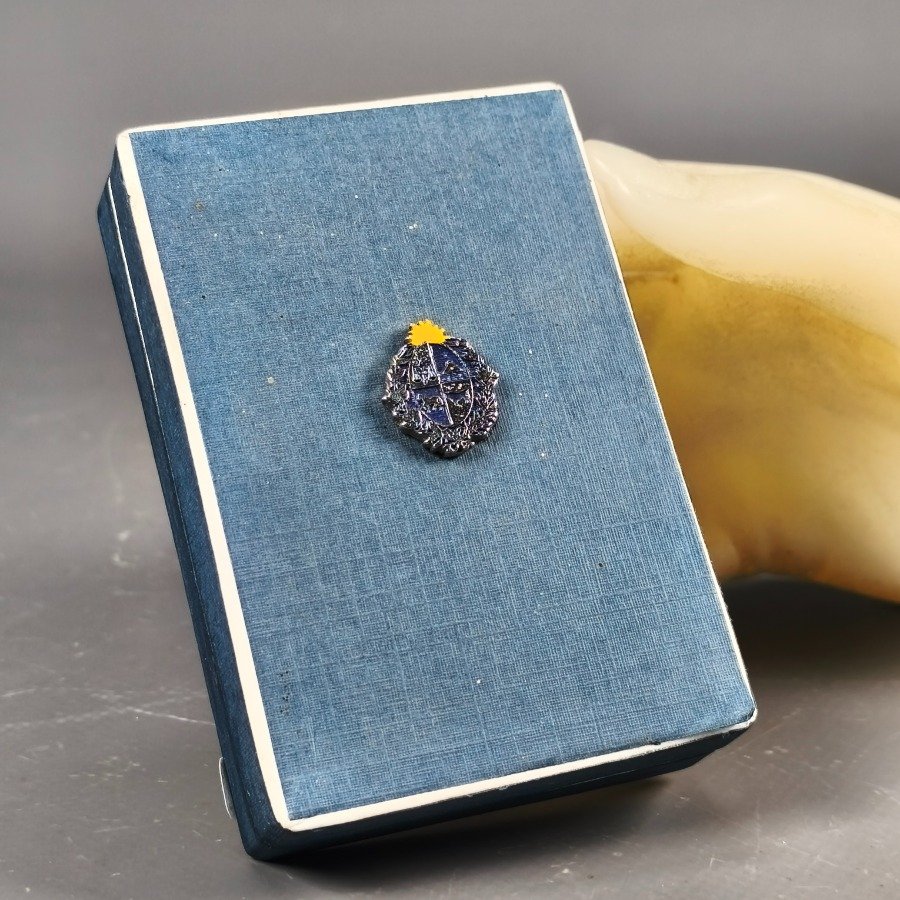 Item 15186 - Image 5