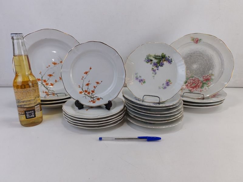 Platos de Porcelana con Diseño Floral - imagen 2