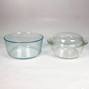 Fuente de Vidrio con Tapa y Asas y Ensaladera - imagen 2