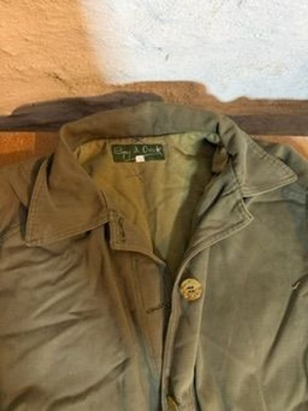 Campera militar verde de buena calidad - imagen 2