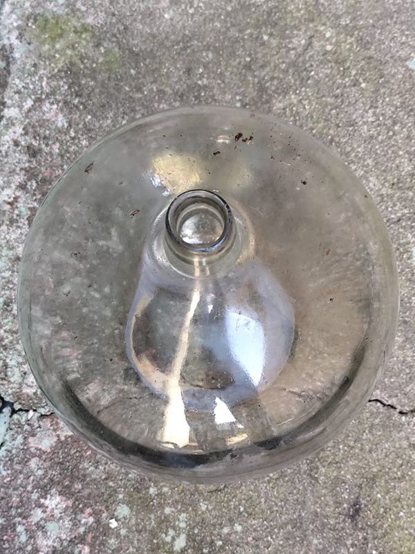 Damajuana Antigua de Vidrio Transparente - Capacidad 30 Litros