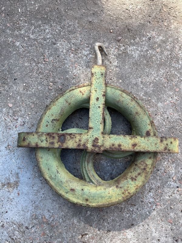 Item 884001 - Image 1