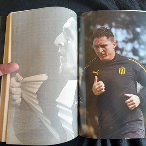 Libro "Cebolla Rodríguez: Un hincha en la cancha" Biografía Editorial Aguilar - imagen 2