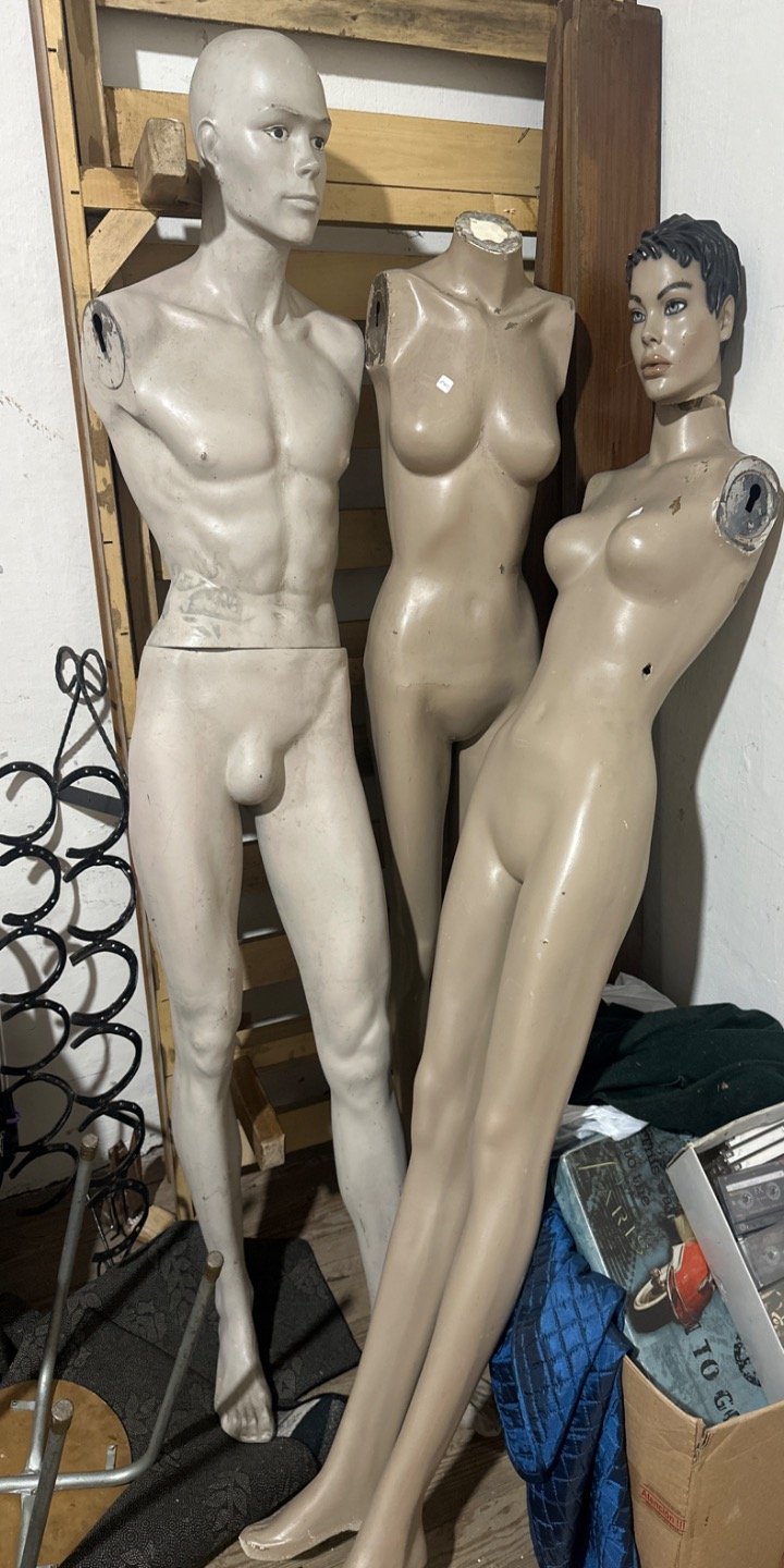 Lote de 3 Maniquíes (2 masculinos, 1 femenino)