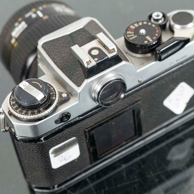 Cámara de 35mm Nikon con lente para la venta - imagen 2