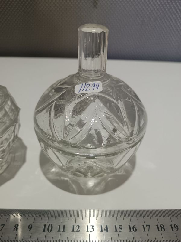 Dos carameleras de vidrio para decoración - imagen 2
