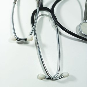 Par de Estetoscopios para Uso Médico - imagen 2