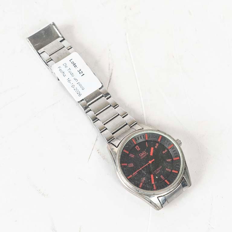 Reloj de Pulsera Q&Q Analógico con Correa Metálica