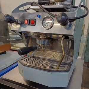 Máquina de Café Rilo con Molinillo Integrado - imagen 4