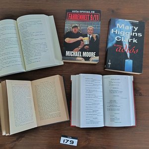 Lote de 5 Libros: "Adiós a las armas", "Fahrenheit 9/11", "El último adiós", "Heroes of Romantic Adventure" y "El fuego de cada día" - imagen 2