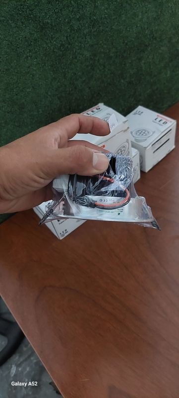 Lámparas LED y accesorios para iluminación - imagen 9