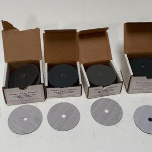 Lote siguiente: Lote de Discos de Lija y Adaptador para Amoladora