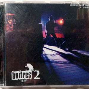 Lote siguiente: CD "10 Años 2" de Buitres - Bizarro Records (Año 2000)