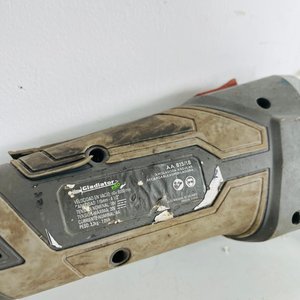 Amoladora Angular Gladiator PRO AA 815/B Sin Batería - imagen 3