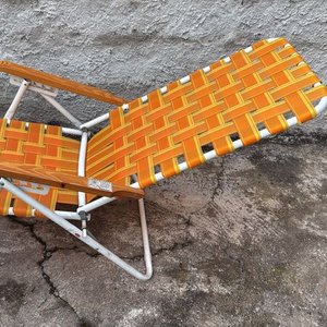 Lote de Sillas de Playa, Reposera y Sombrillas - imagen 7