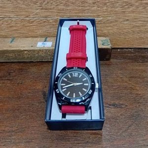 Reloj de Pulsera para Hombre con Correa Roja - imagen 4