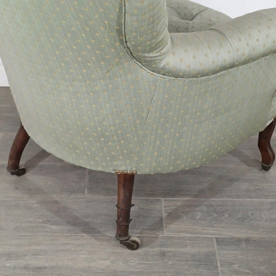 Sillón cixtoriano tapizado en tela capitoneada - imagen 6