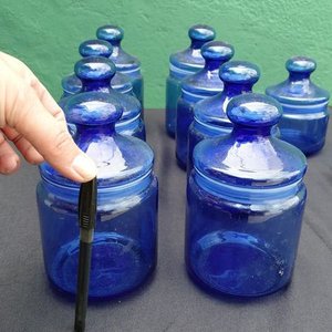 Juego de Tazas y Frascos de Vidrio Azul - imagen 2
