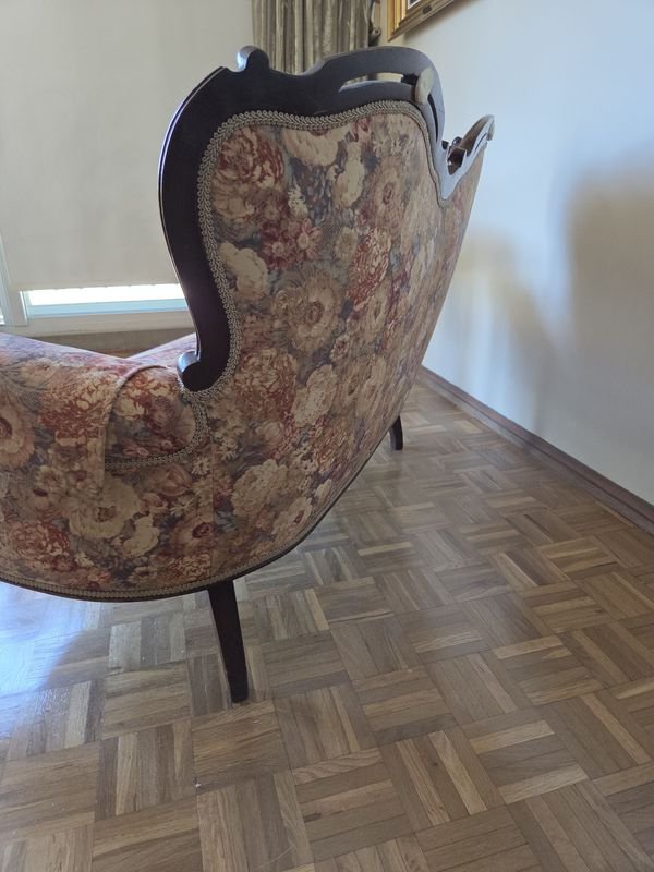 Sillón de dos cuerpos victoriano tapizado en tela floreada - imagen 6