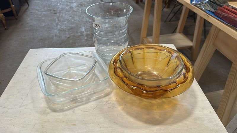 Item 897498 - Image 1