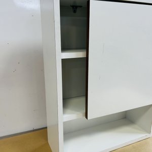 Lote #005R – Botiquín de baño en melamínico con una puerta – 42x15x53cm - imagen 3