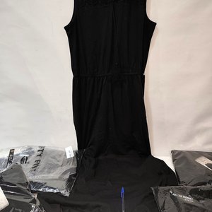 Lote de 8 Vestidos Negros para Dama sin Mangas, Talles 40-42, Nuevos - imagen 4