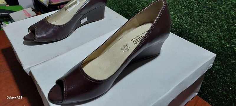 Item 901838 - Image 0