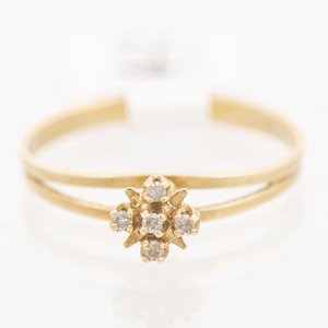 Lote anterior: Anillo de Oro 18k con Brillantes