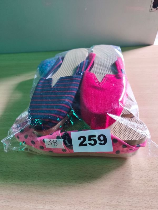 Item 846437 - Image 1