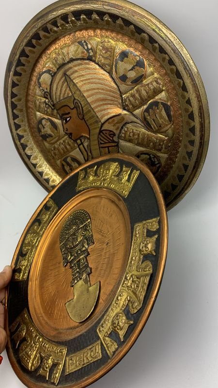 Platos de colgar de cobre repujado - imagen 2