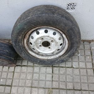 Silla de Auto para Bebé y Llantas Rodado 13 - imagen 5
