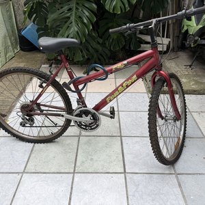 Bicicleta "Five & Five" Rodado 26 Color Rojo Granate - imagen 1