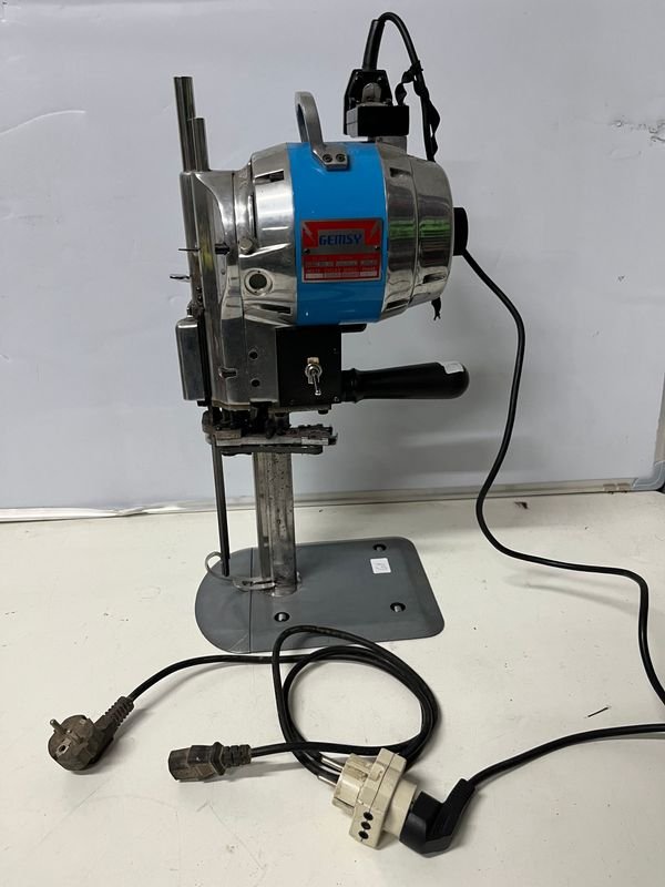 Máquina de Corte Vertical Industrial Gemsi Cuchilla 22cm 220V - imagen 1