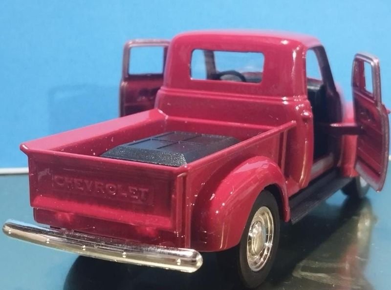 Camioneta Chevrolet año 1953 - Venta en subasta - imagen 3