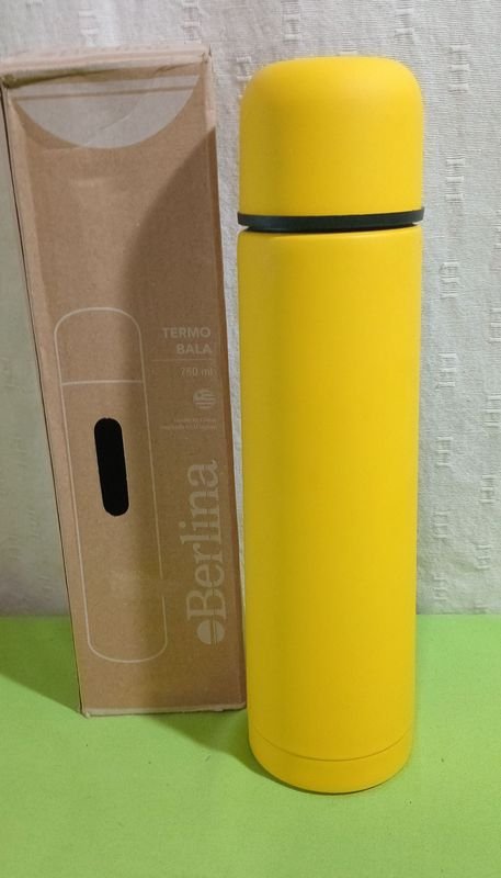Lote siguiente: Termo de 1lt color maiz - Análisis y descripción