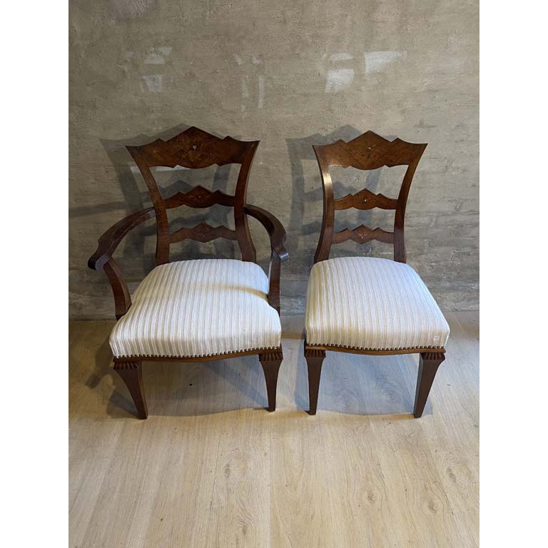 Sillón y silla Bider Myer con incrustaciones en sacar - Medidas: 60x60x100cm