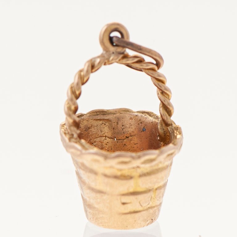 Item 2096856 - Image 0