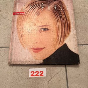 Lote siguiente: Libro de Fotografía "Top Paris" - Estilismo y Alta Costura