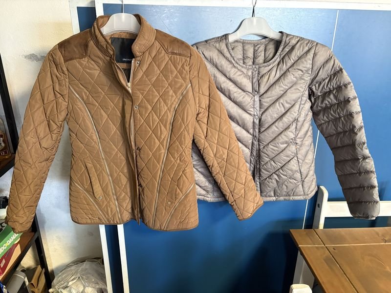 Dos Camperas de Nylon Matelaseadas - Marrón y Gris