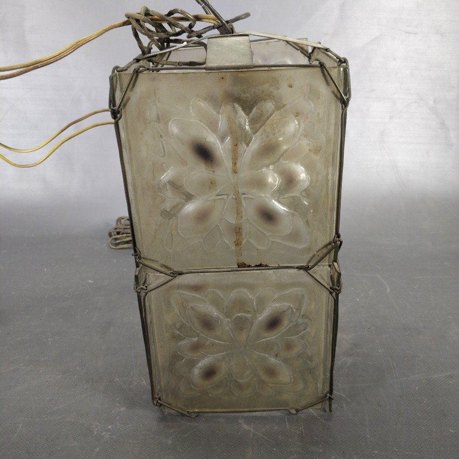 Colgante de Techo con Vidrios Soplados y Diseño Floral