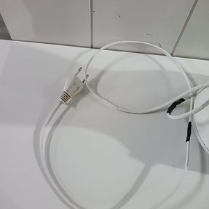 Licuadora Remington Blanca y Verde con Jarra de Plástico - imagen 5
