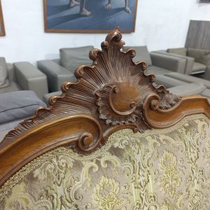 Sofá Luis XV de 3 Cuerpos en Madera Tallada y Tapizado Jacquard - imagen 4