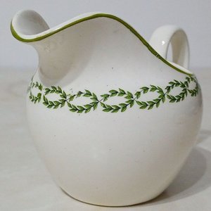 Lechera de Porcelana Inglesa Booths con Diseño de Hojas Verdes y Borde Dorado - imagen 3