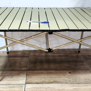 Mesa Plegable de Camping Arye Beige Esterillada 96x55cm - imagen 2