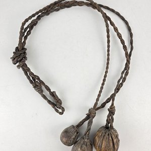 Antiguas Boleadoras Criollas de Cuero Trenzado - imagen 2