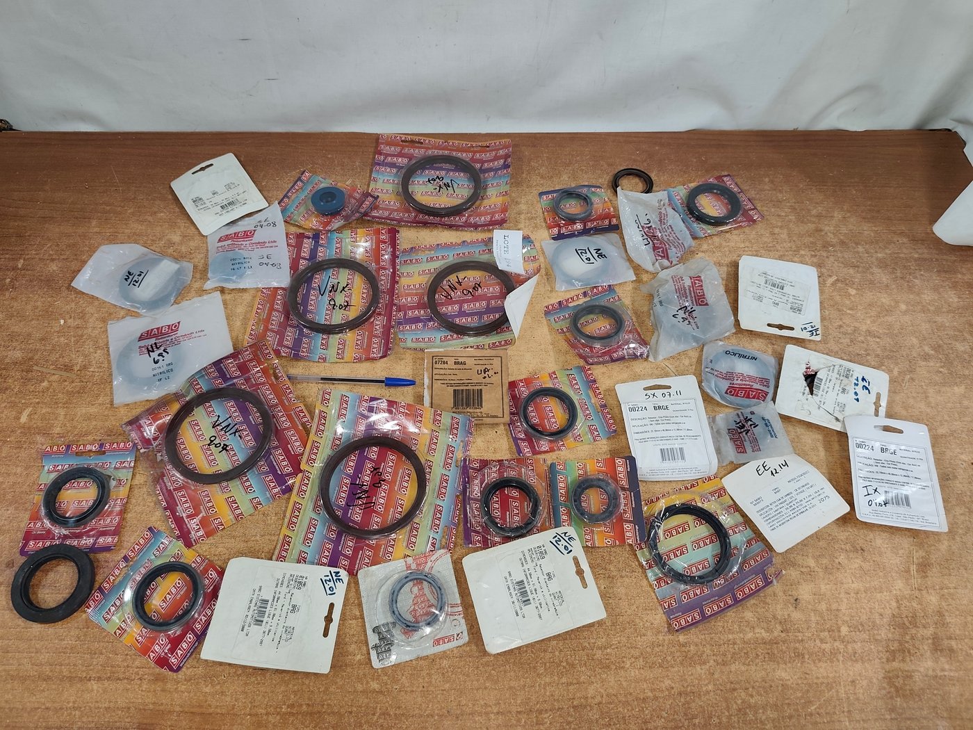 Lote siguiente: Rings de retención para cajas de cambios y otros componentes
