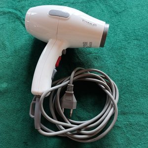 Lote de 3 Secadores de Pelo GA.MA: Titanium y 3D Therapy - imagen 3