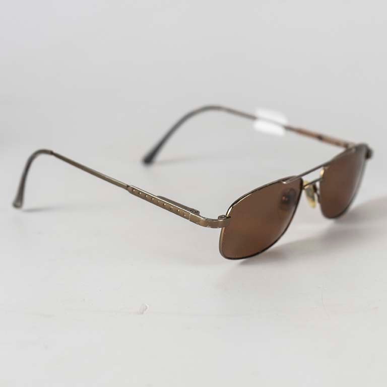 Item 2109818 - Image 1